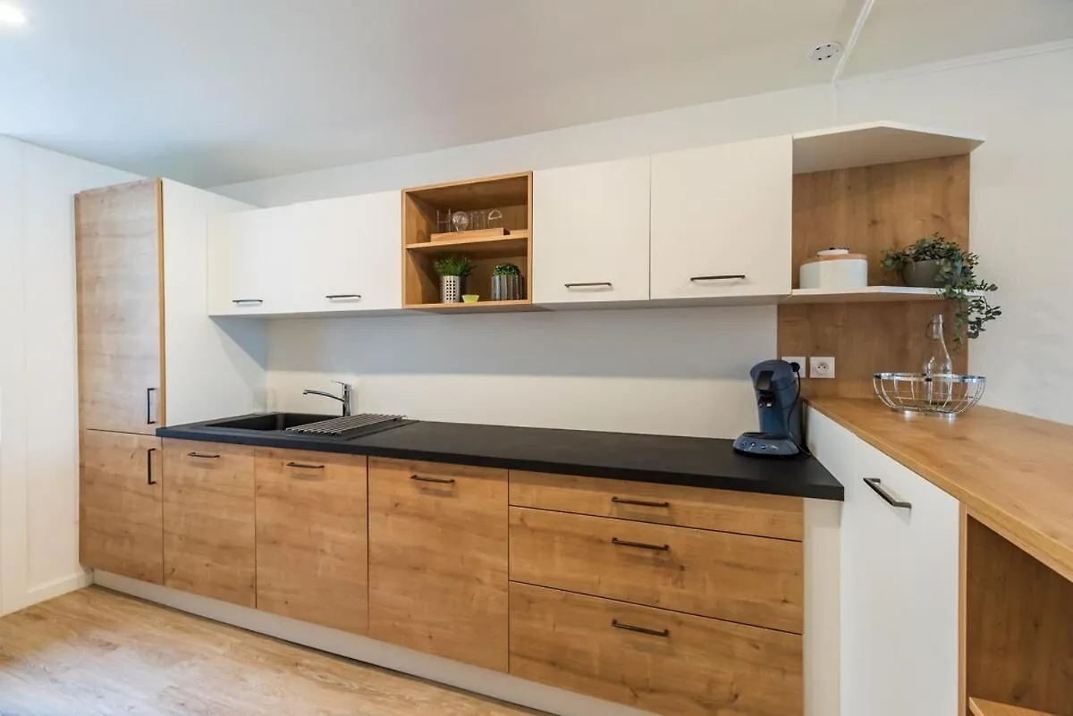 Logement De Charme Au Centre De Guingamp Pour 8 شقة