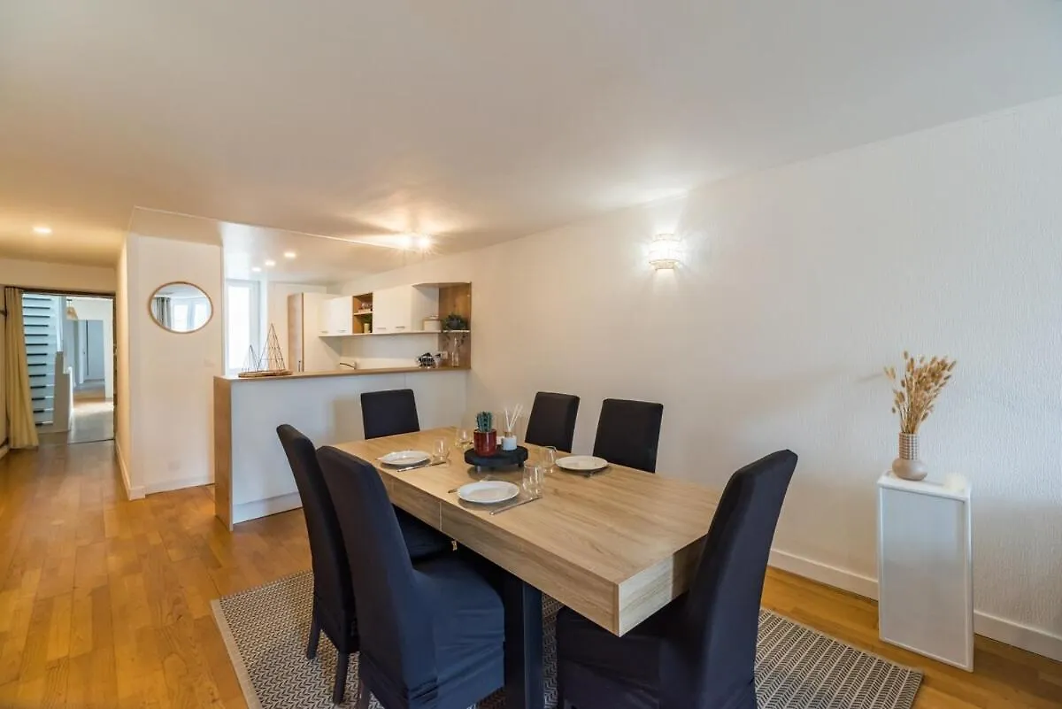 شقة Logement De Charme Au Centre De Guingamp Pour 8